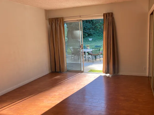 3441 Red Rose Dr, Encino, CA 91436