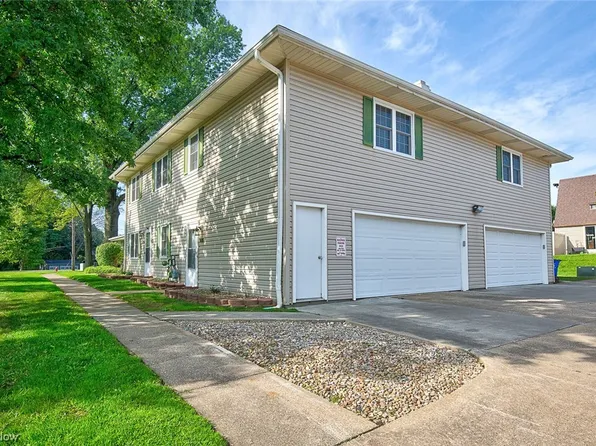 4437 Sandlewood Dr, Kent, OH 44240