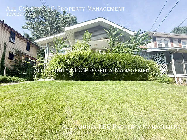901 McKinley Ave