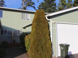 66 NW 33rd Pl UNIT E, Newport, OR