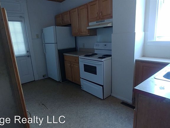 2nd image of 5338 Hunter Ave