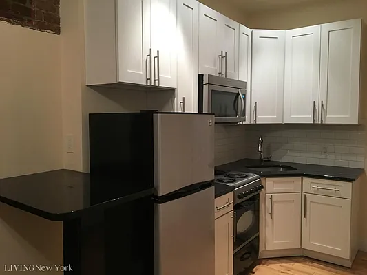 Rented by Living New York | media 30