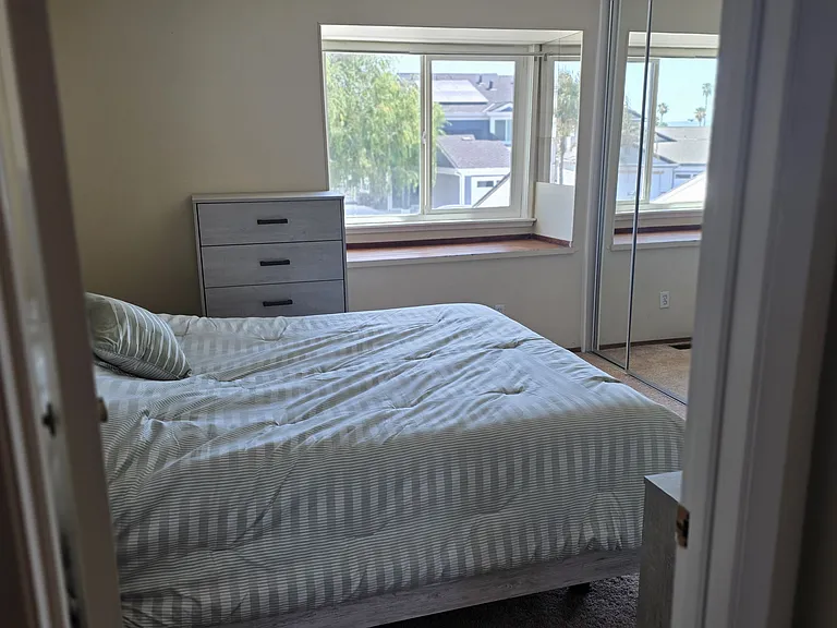 Marlin Dr — Photo 1