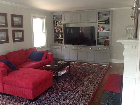3rd image of 505 Southgate Dr
