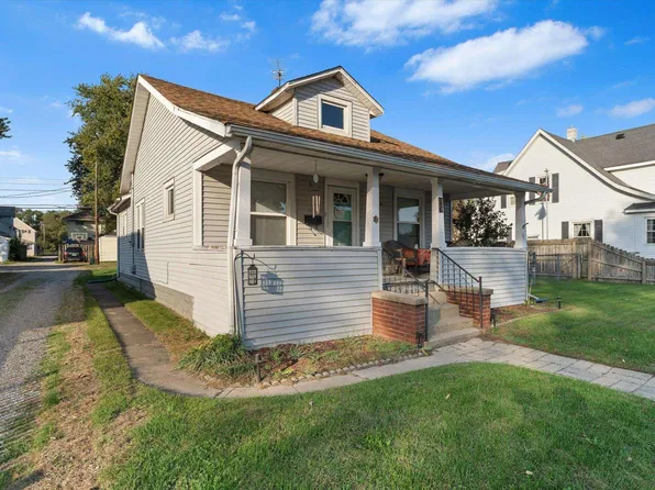 230 E Broadway St, Mishawaka, IN 46545