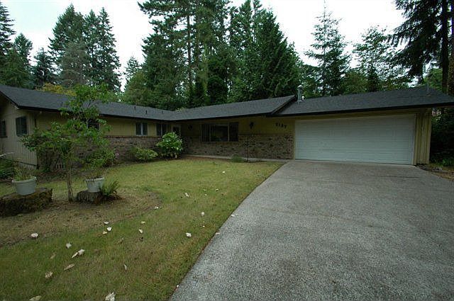 1st image of 3137 Lakeridge Ct SE