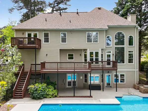 1846 Dorminey Ct, Lawrenceville, GA 30043