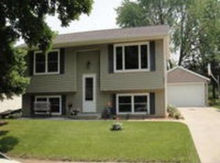 962 19th St SE, Rochester, MN 55904