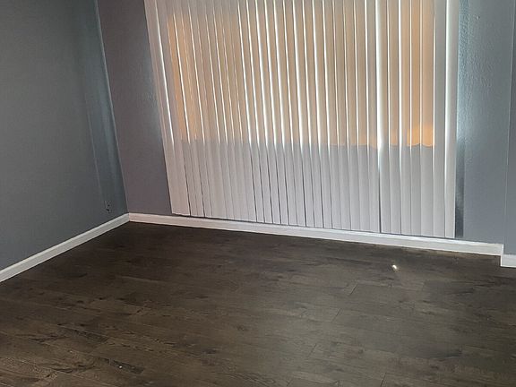 4th image of 702 Vine St APT 4