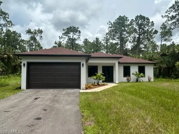4819 16th AVE SE, NAPLES, FL 34117