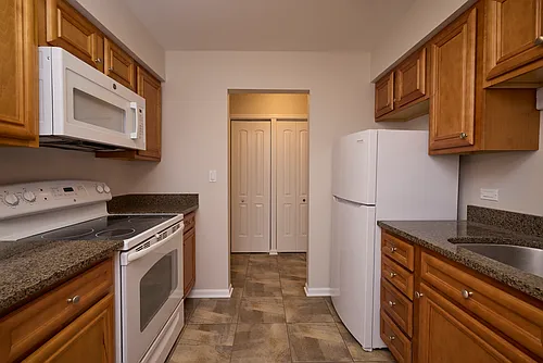 1154 Osterman Ave #D Photo 1