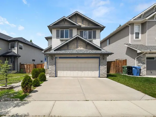 22 Brightoncrest Cmn SE, Calgary, AB T2Z 0N8