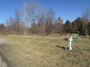 611 Shannon Dr, Saginaw, MI 48609