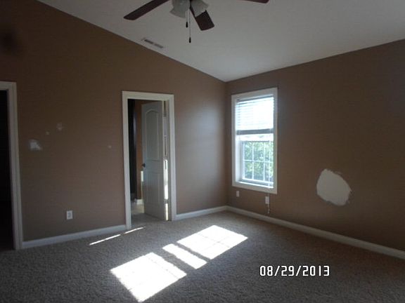 3rd image of 5048 Snowberry Ln