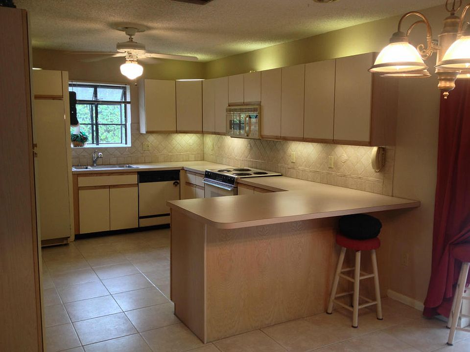 2nd image of 4637 Baldric St