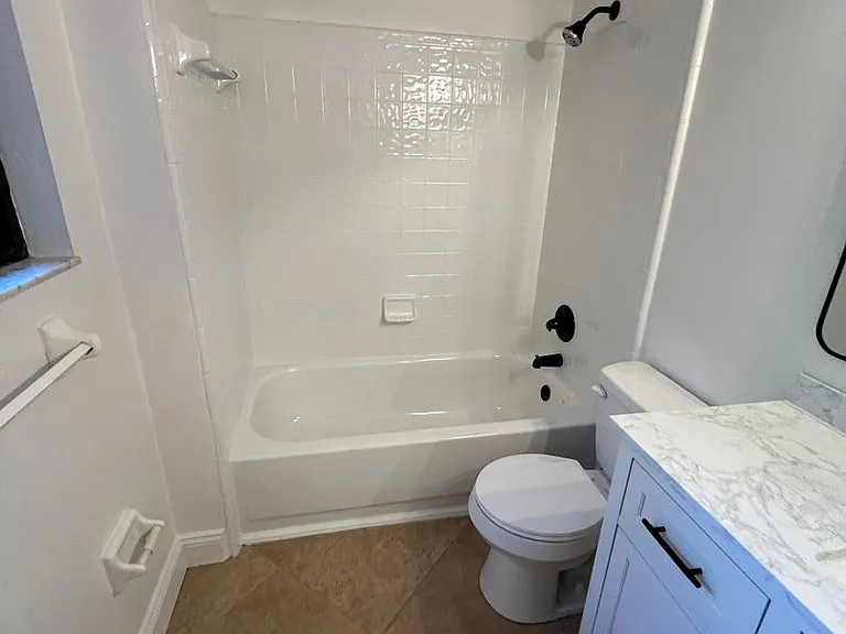 5745 SW 10th Pl — Photo 15