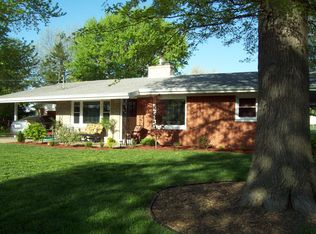 411 Washington Dr, Waterloo, IL 62298