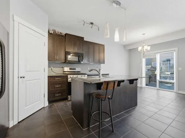 174 N Morningside Cir SW, Airdrie, AB T4B 0X4