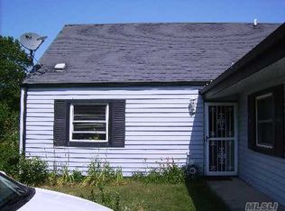 651 Ferndale Blvd, Central Islip, NY 11722