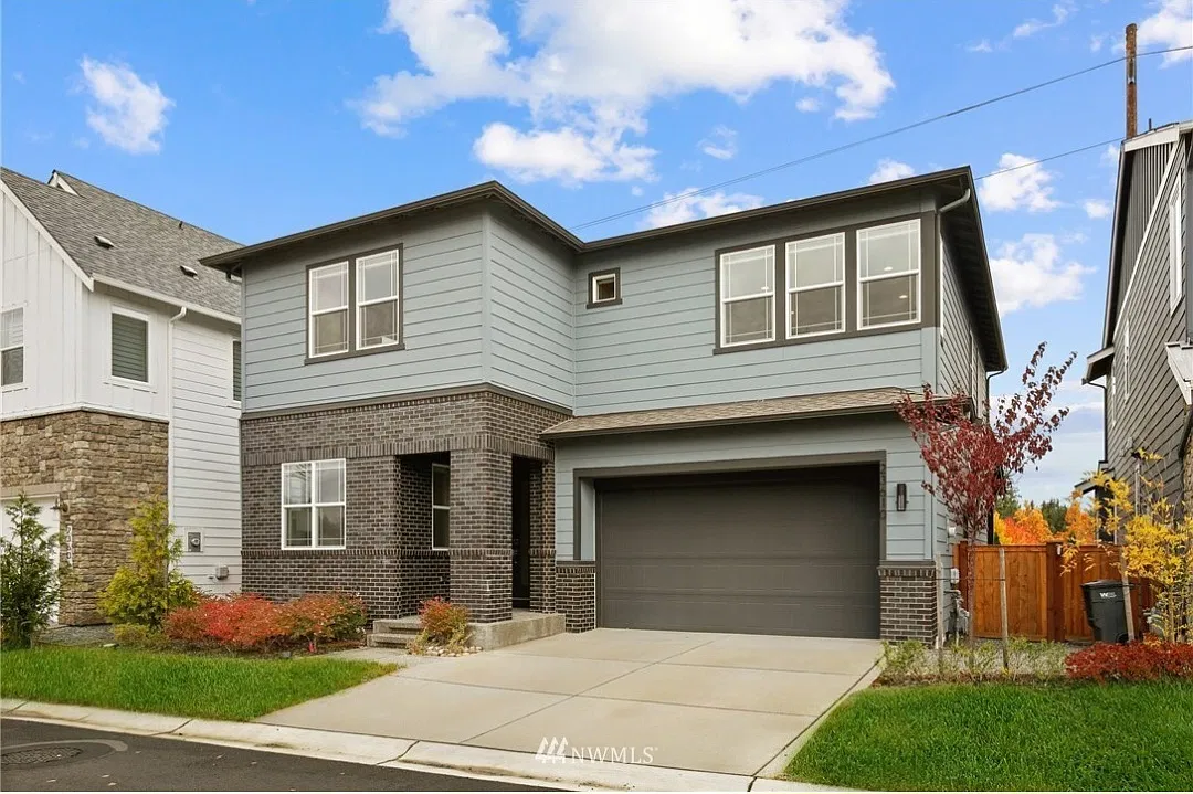 4 bed, 3150 sqft, $4,100 — Photo 1