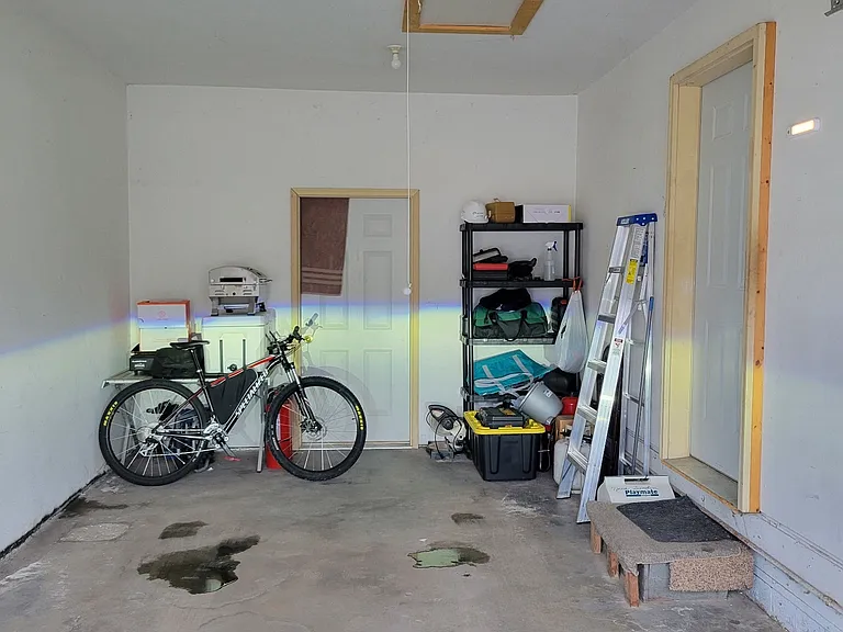 4300 10th St #4300 — Photo 3