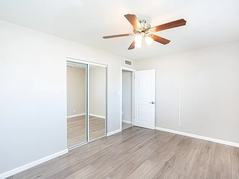 1512 S Beck Ave — Photo 20