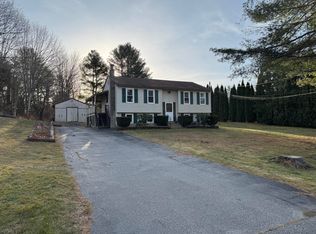 37 Mountain Rd, Biddeford, ME 04005