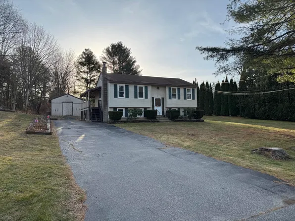 37 Mountain Road, Biddeford, ME 04005