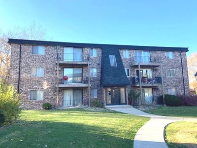 1005 E 194th St APT 301, Glenwood, IL, 60425