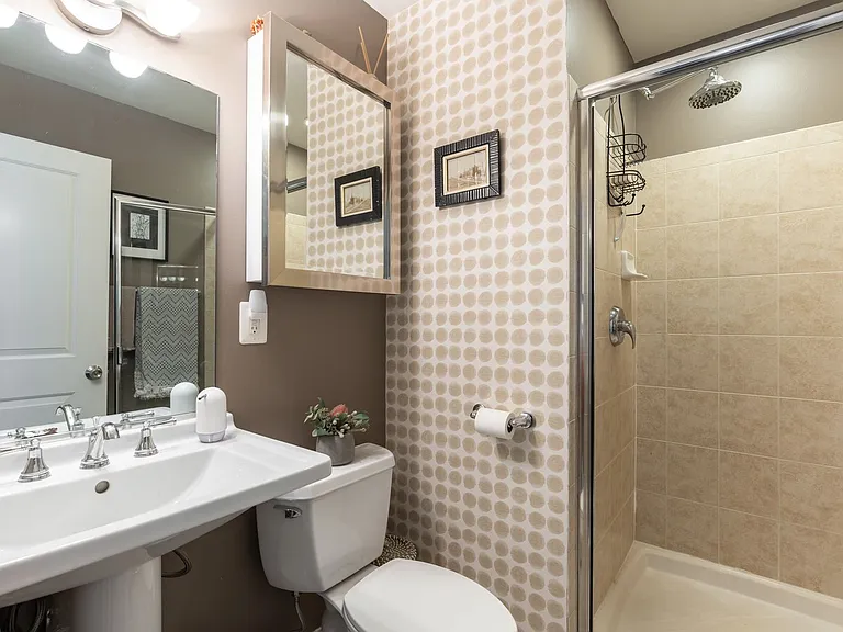 701 Lamont St NW #31 — Photo 14