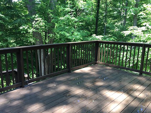 5th image of 8158 Reagan Dr