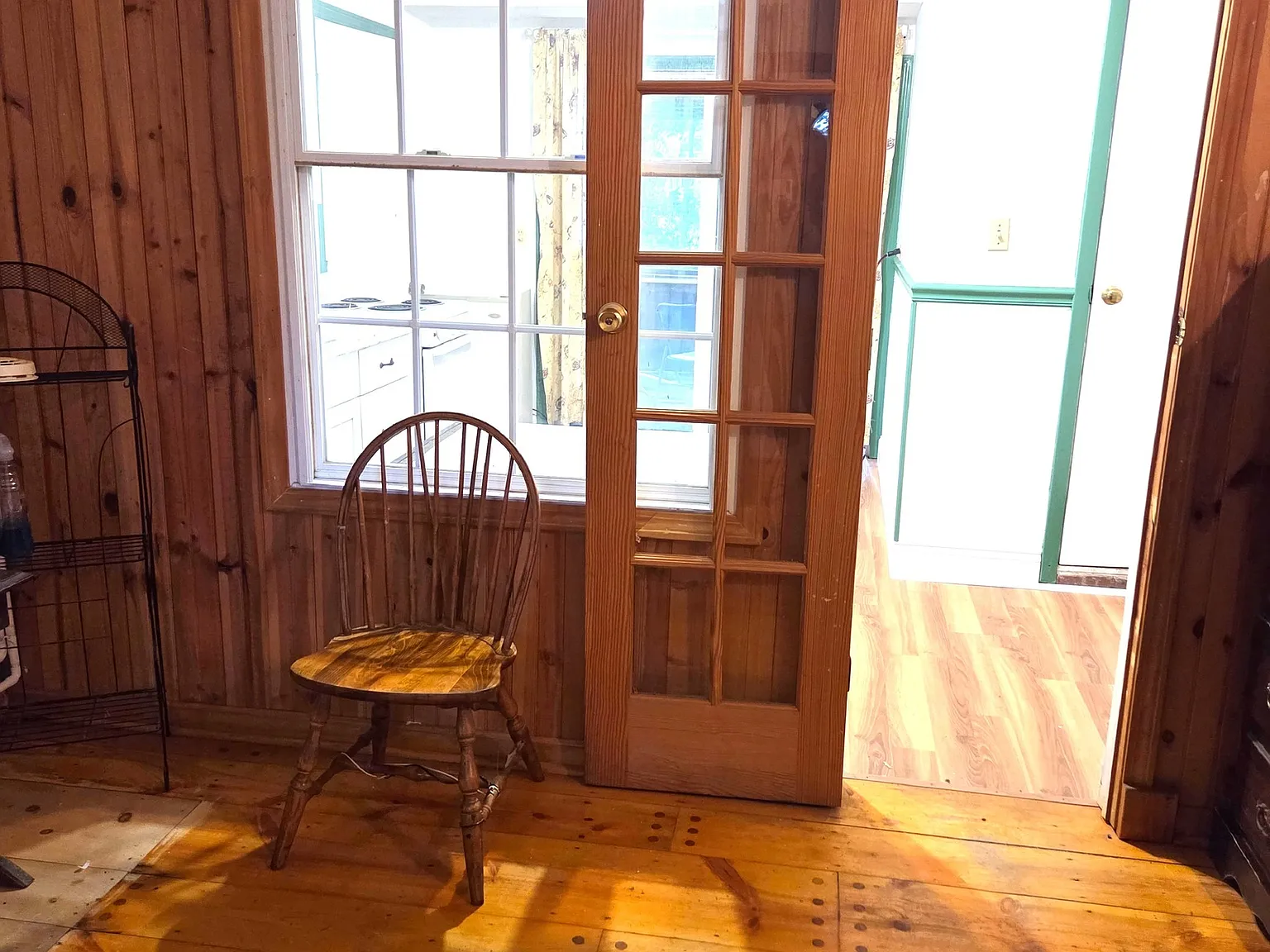 Studio, 1.0 bath, 220 sqft, $1,400 — Photo 2