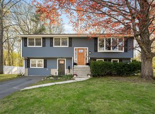 135 Butternut Ln, Methuen, MA 01844