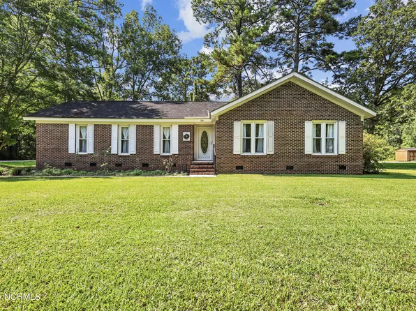 201 Fifth Street, Maysville, NC 28555