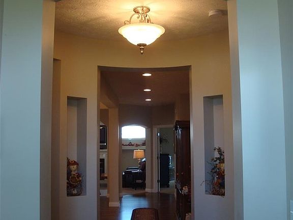 3rd image of 3610 Cardigan Ln