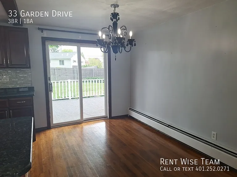 33 Garden Dr — Photo 8