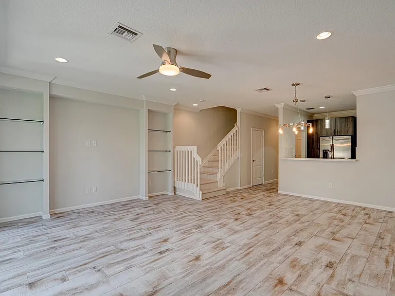 5919 Monterra Club Dr — Photo 5