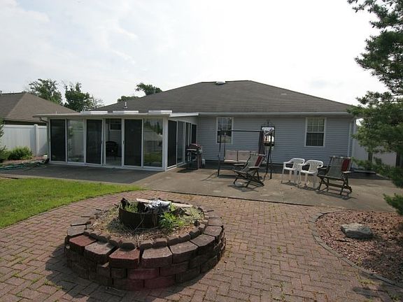 5th image of 3987 Pinehurst Dr