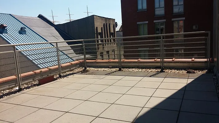 Rented by The Durst Organization | media 22