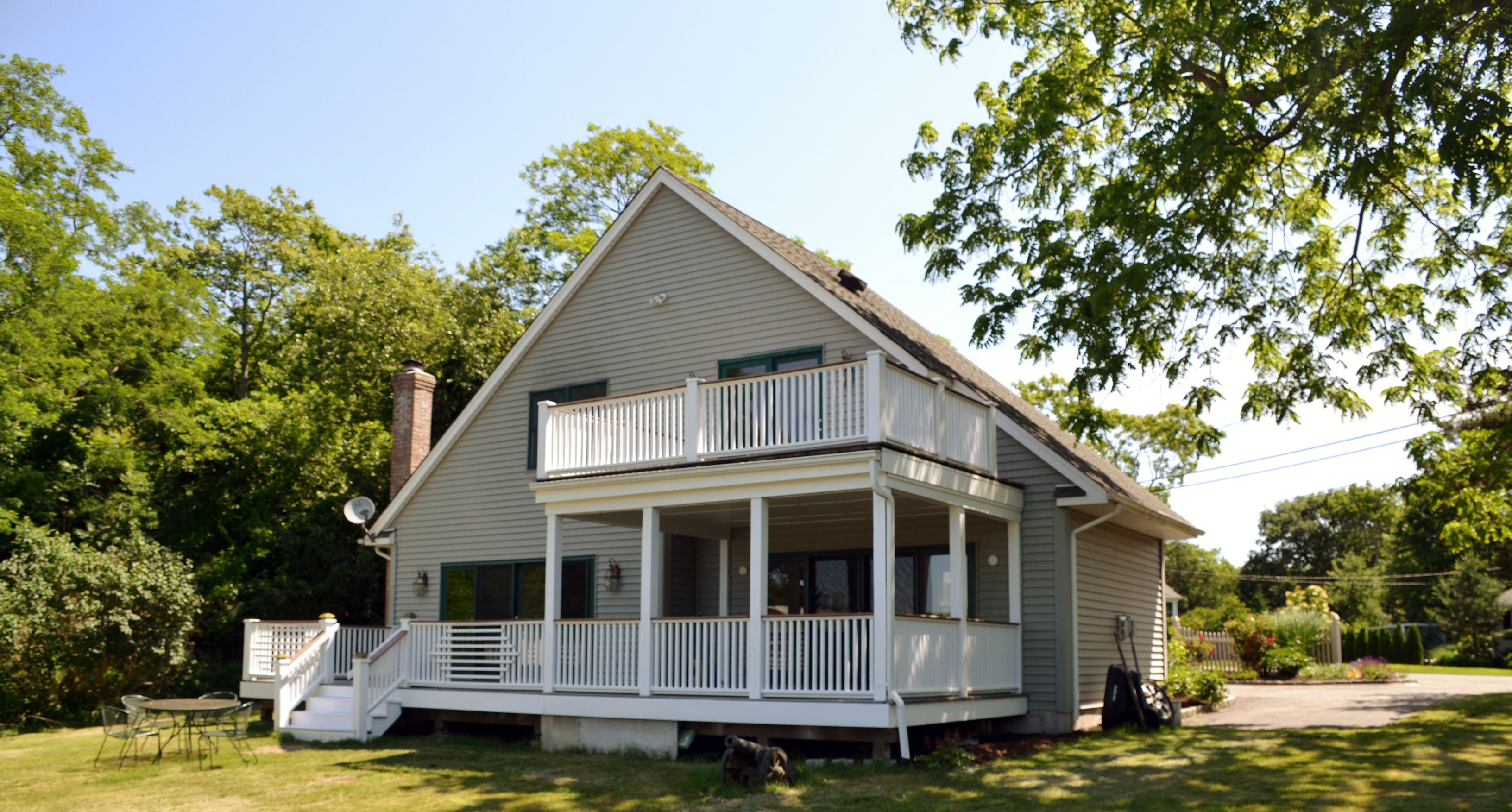 31 River Ave, Eastport, NY 11941 Out East