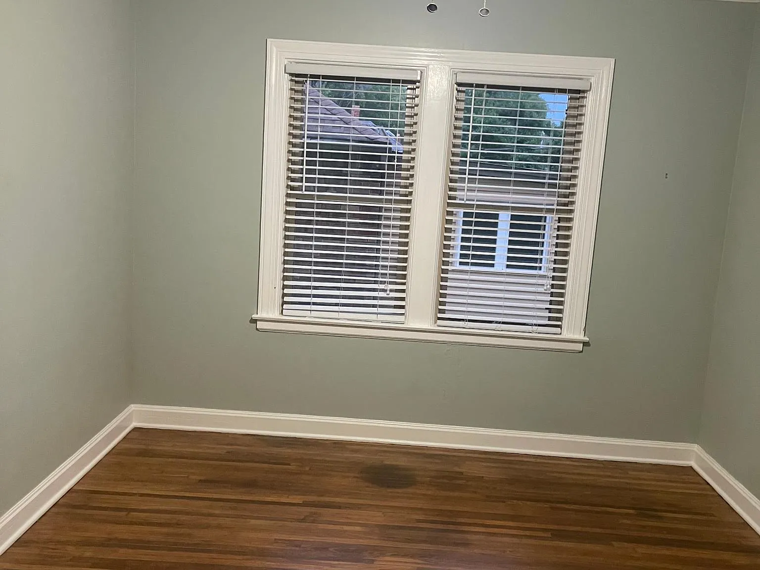 1532 S Evanston Ave — Photo 4