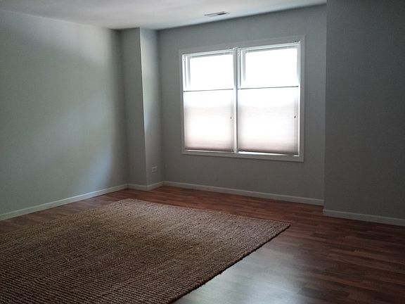 5th image of 214 S Leavitt St