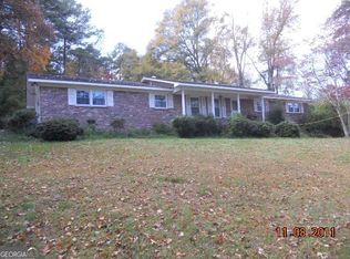 200 Oak Lake Rd, Bremen, GA 30110