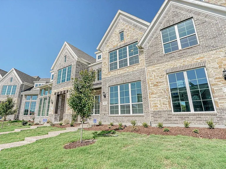 4932 McKinney Hollow Dr — Photo 2