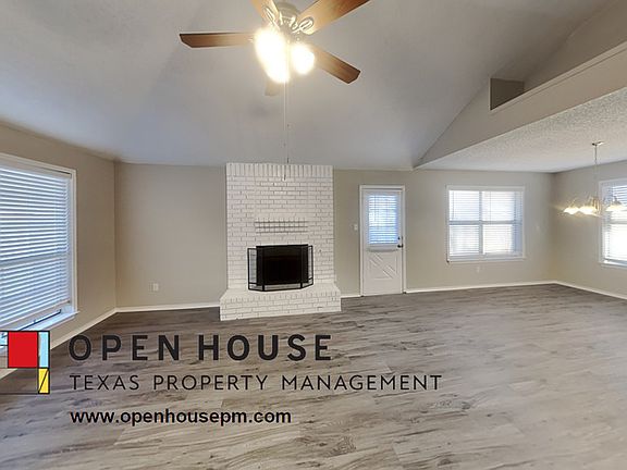 2nd image of 1309 Blum Ct