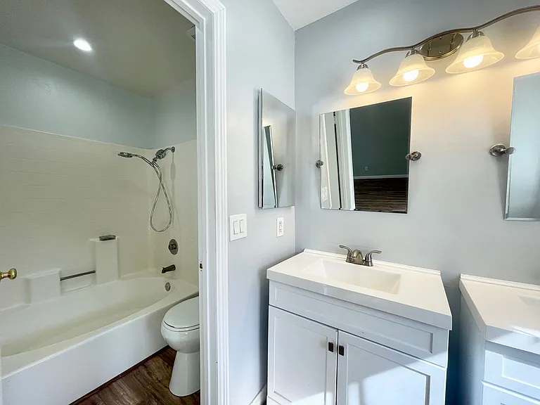 30306 Avenida Maravilla — Photo 9