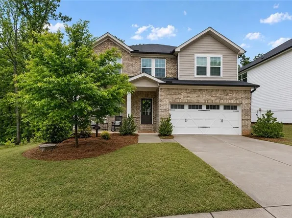 225 Magnolia Dr, Dawsonville, GA 30534