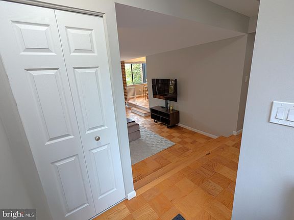 2nd image of 2115 Walsh View Ter #8203
