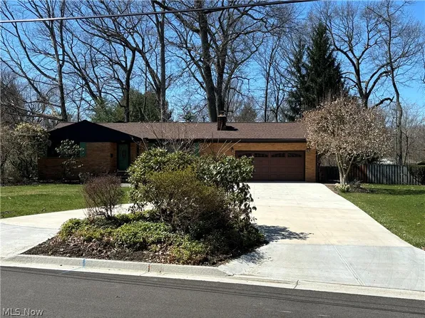 1179 Norwood St, Kent, OH 44240