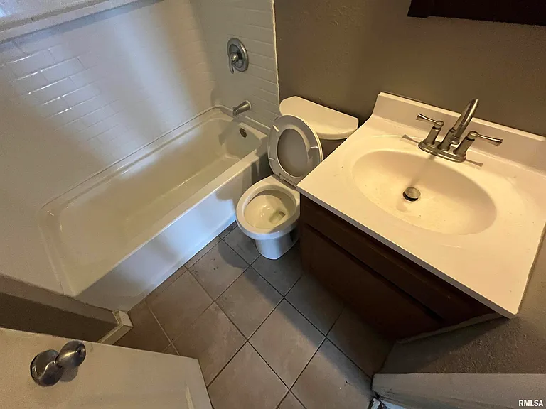 506 Caroline St #B — Photo 13